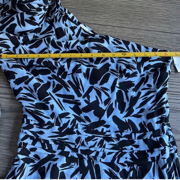 Veronica Beard Vida One Shoulder Silk Blouse - Picture 10 of 13